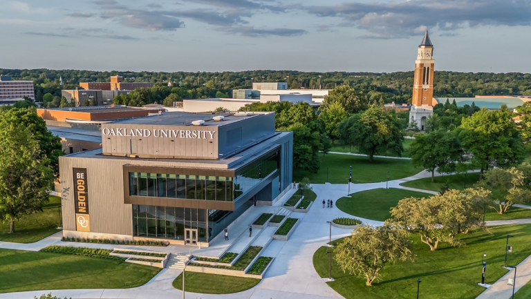 Image of the campus of Oakland University in Michigan.